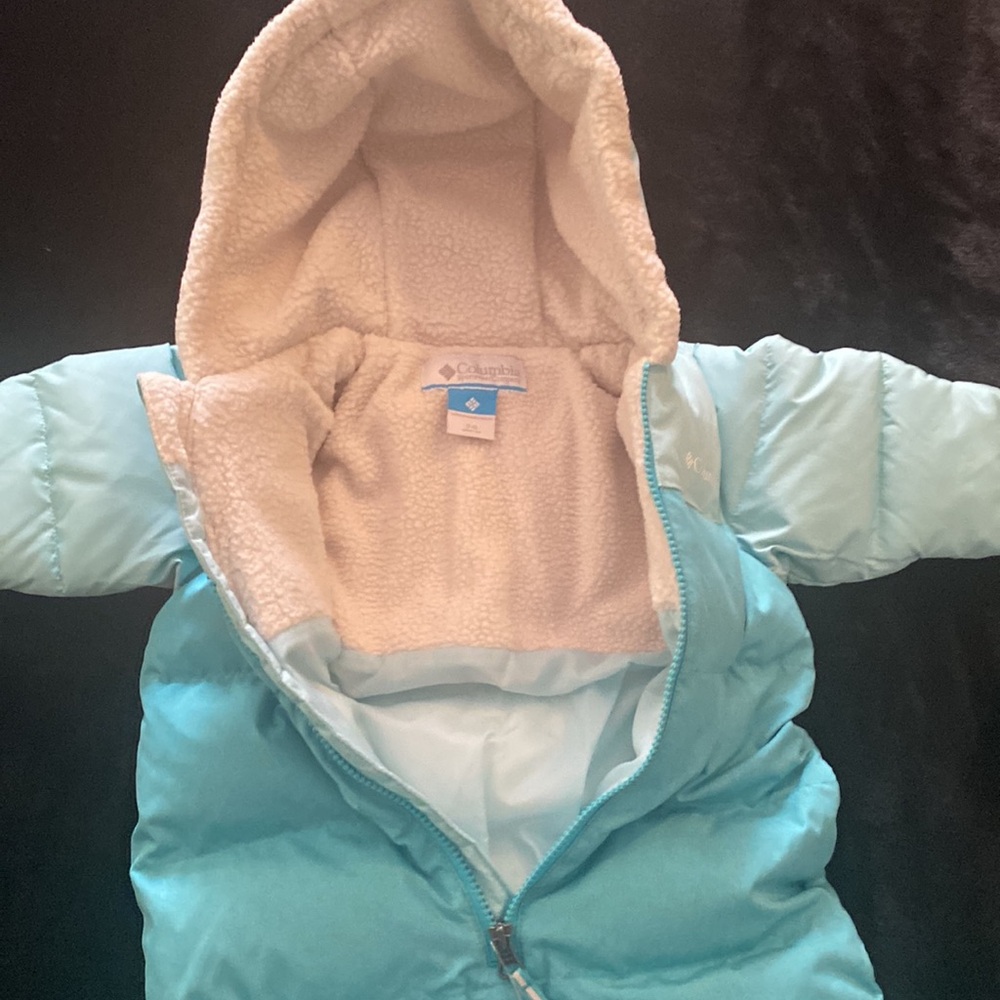 NWOT Columbia Infant Snuggly Snowsuit - Picture 4 of 9